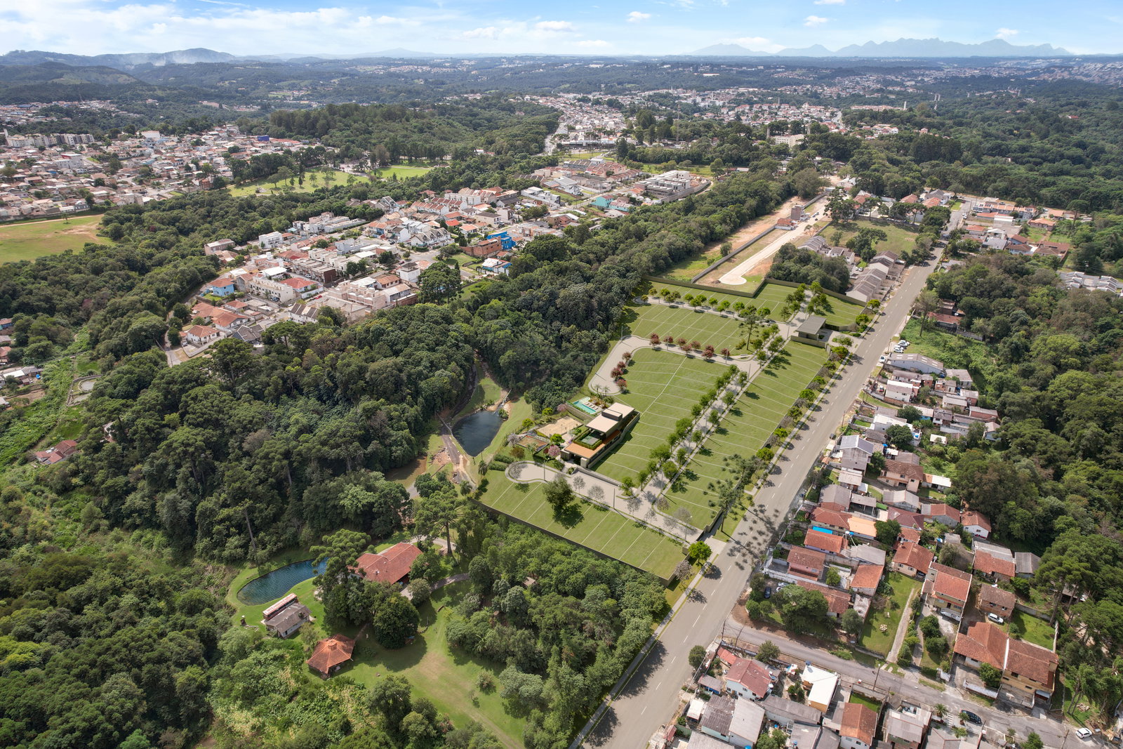 Fotografia 1 · Lockwood: Condomínio Fechado de Terrenos em Curitiba  Uma floresta urbana para chamar de casa. · Cachoeira